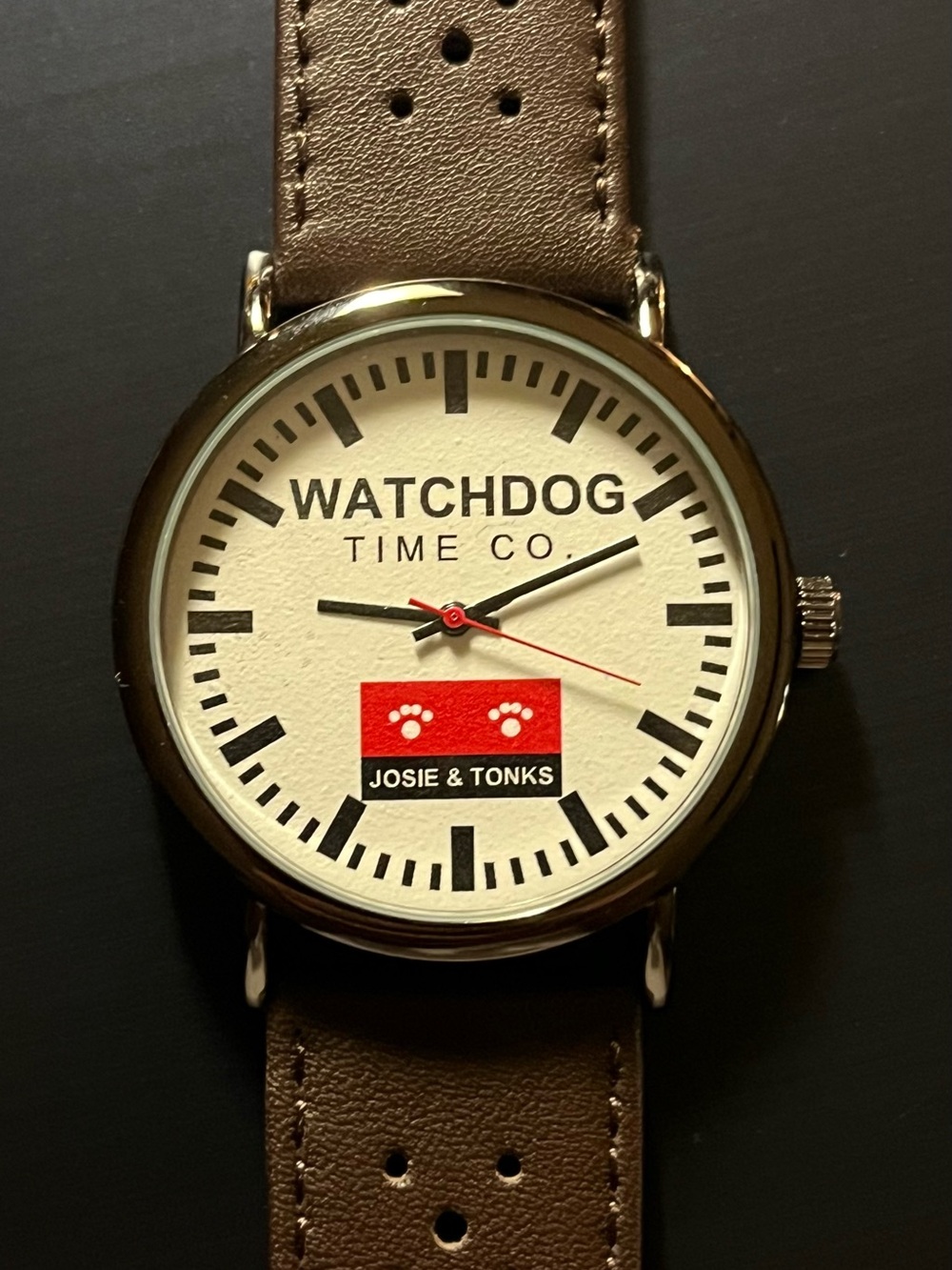 RAILWAY STATION, vintage watch 🐾 Custom WATCHDOG TIME CO.